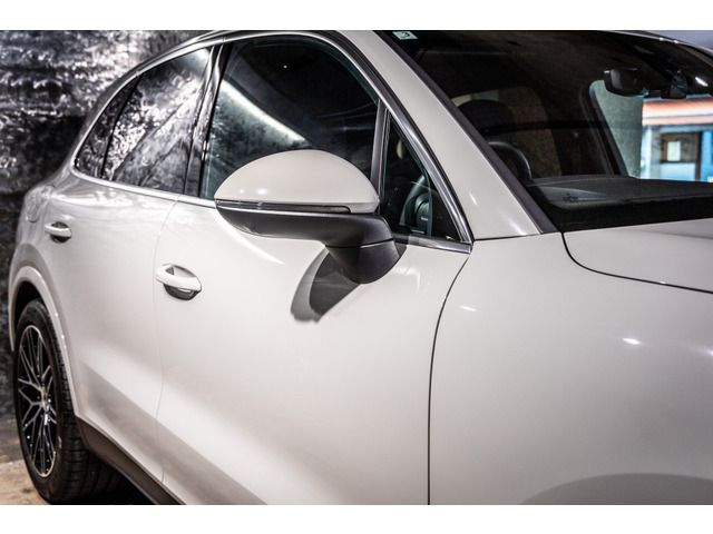 Porsche CAYENNE 2025-03 3680078-14