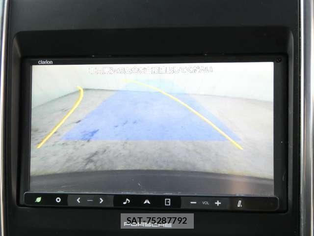 Porsche CAYENNE 2012-06 4976908-12