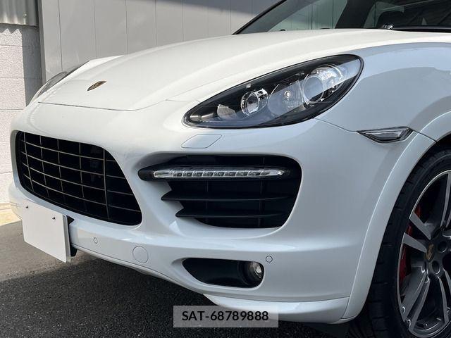 Porsche CAYENNE 2013-11 5875430-5