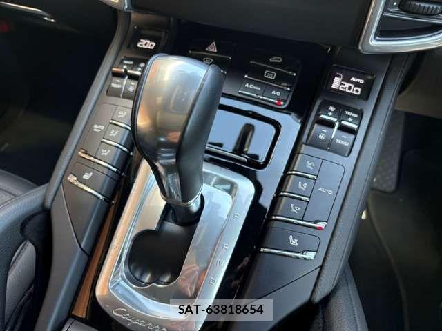 Porsche CAYENNE 2016-03 5875428-15