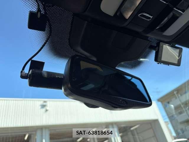 Porsche CAYENNE 2016-03 5875428-17