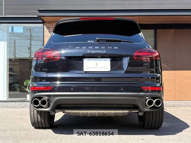 Porsche CAYENNE 2016-03 5875428-7