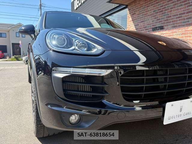 Porsche CAYENNE 2016-03 5875428-8