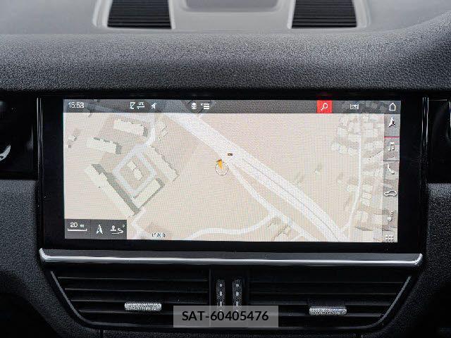 Porsche CAYENNE 2018-08 6246657-9