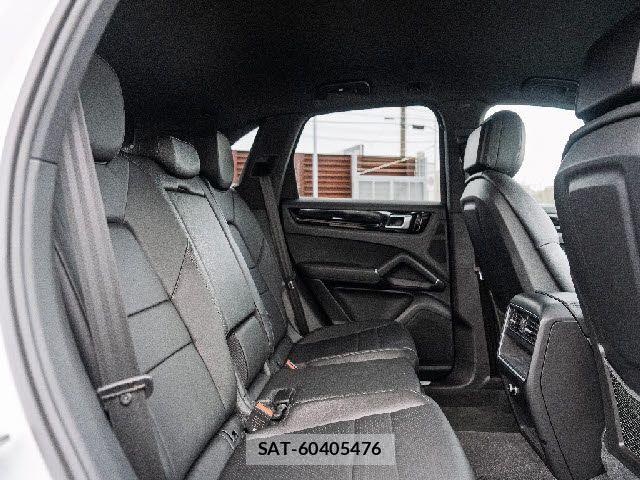 Porsche CAYENNE 2018-08 6246657-13