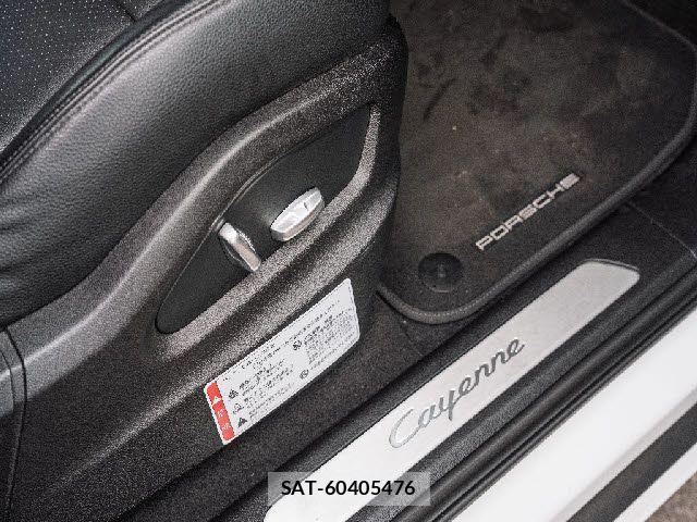 Porsche CAYENNE 2018-08 6246657-17