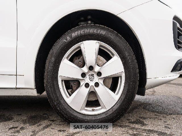 Porsche CAYENNE 2018-08 6246657-7