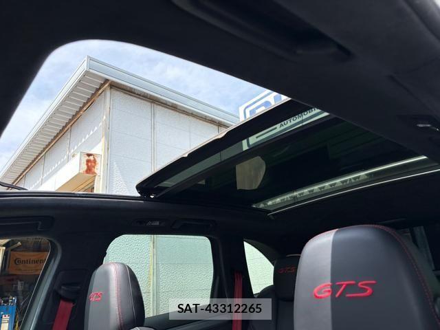 Porsche CAYENNE 2015-06 6246658-28