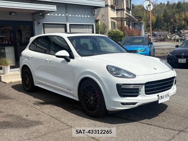 Porsche CAYENNE 2015-06 6246658-3