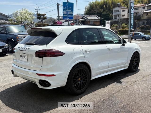 Porsche CAYENNE 2015-06 6246658-5
