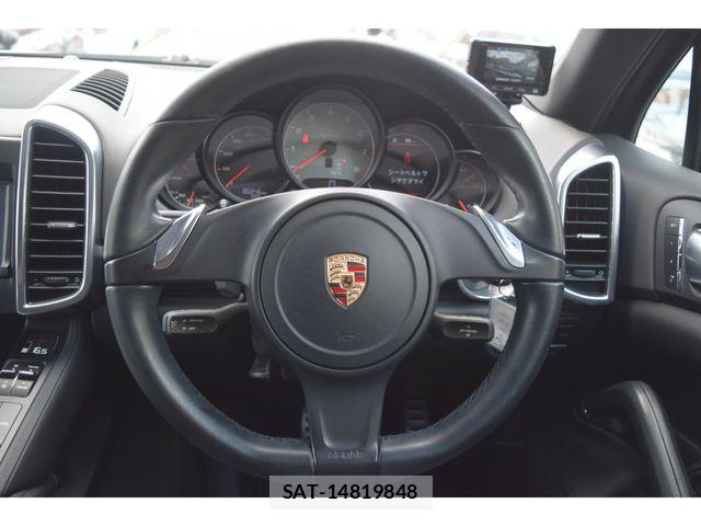 Porsche CAYENNE 2014-12 6546449-16