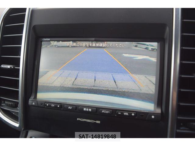 Porsche CAYENNE 2014-12 6546449-17