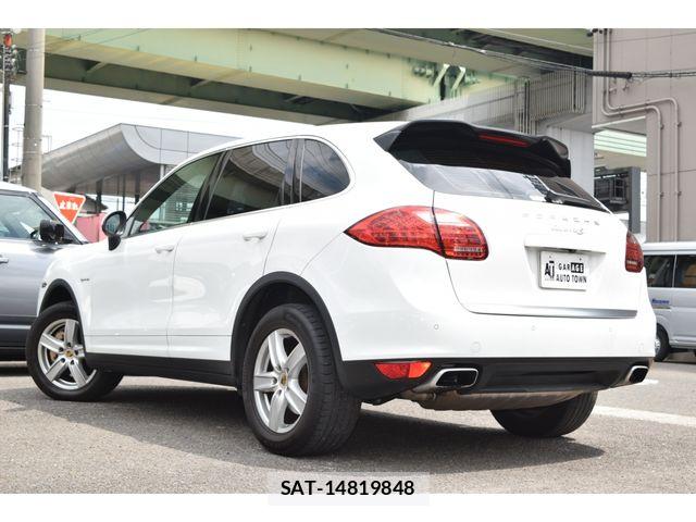 Porsche CAYENNE 2014-12 6546449-5