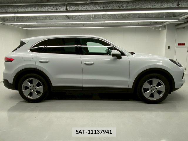 Porsche CAYENNE 2019-12 6614141-9