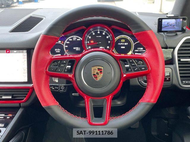 Porsche CAYENNE 2019-08 6614142-10