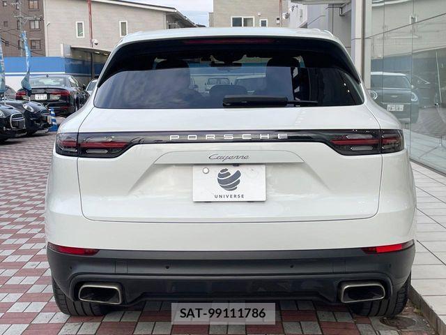 Porsche CAYENNE 2019-08 6614142-15