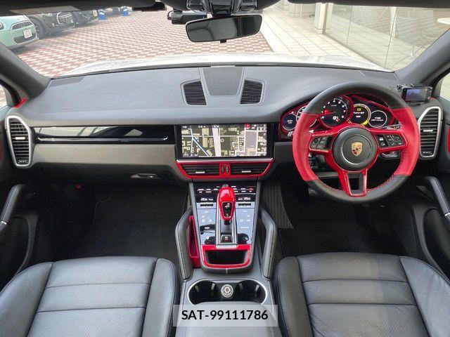Porsche CAYENNE 2019-08 6614142-1