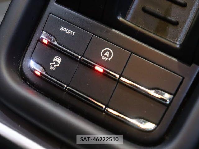 Porsche CAYENNE 2017-04 6642214-16
