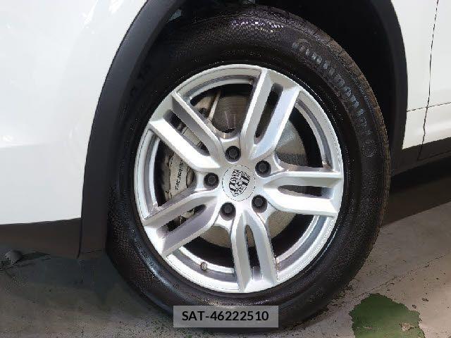 Porsche CAYENNE 2017-04 6642214-18