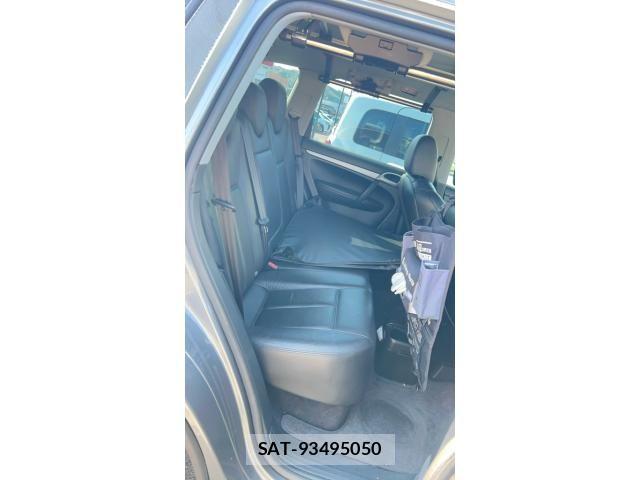 Porsche CAYENNE 2004-04 6997133-16