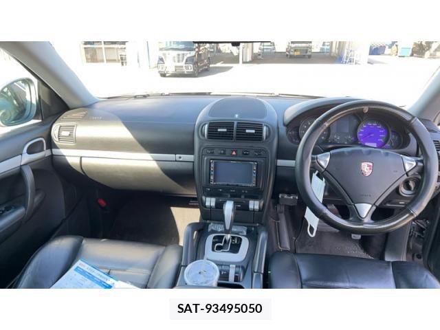 Porsche CAYENNE 2004-04 6997133-18