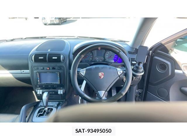Porsche CAYENNE 2004-04 6997133-19