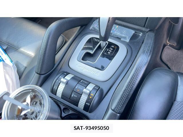 Porsche CAYENNE 2004-04 6997133-22