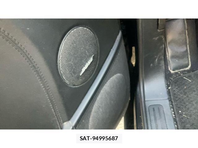 Porsche CAYENNE 2012-02 7215933-17