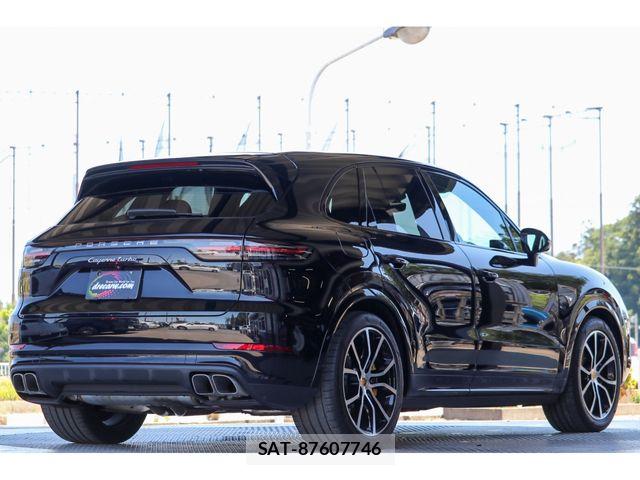Porsche CAYENNE 2018-12 7251915-9