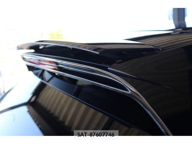 Porsche CAYENNE 2018-12 7251915-12