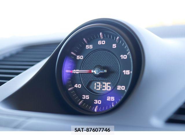 Porsche CAYENNE 2018-12 7251915-17