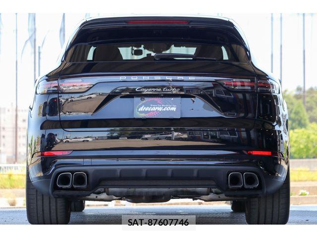 Porsche CAYENNE 2018-12 7251915-4