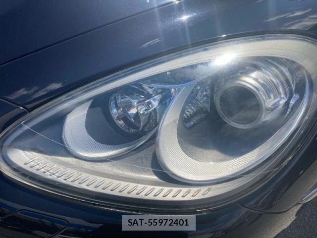 Porsche CAYENNE 2011-06 7272703-8