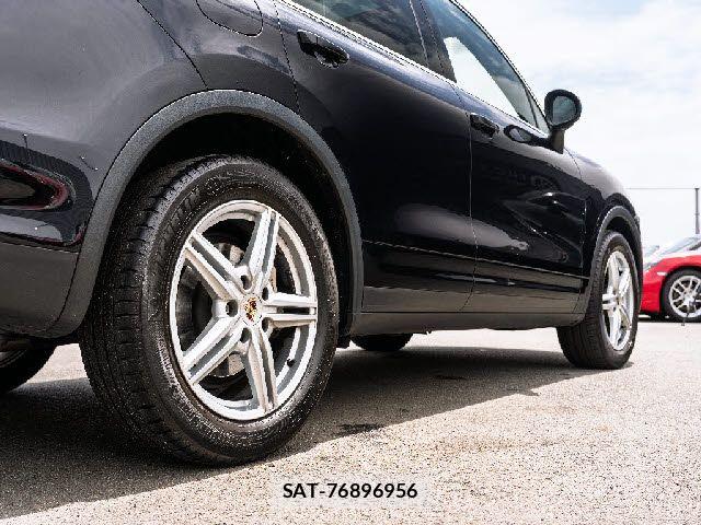 Porsche CAYENNE 2011-04 7215922-14