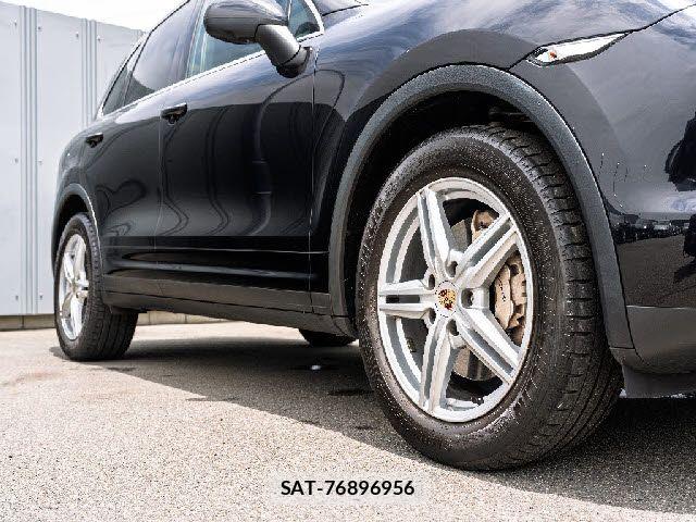 Porsche CAYENNE 2011-04 7215922-1