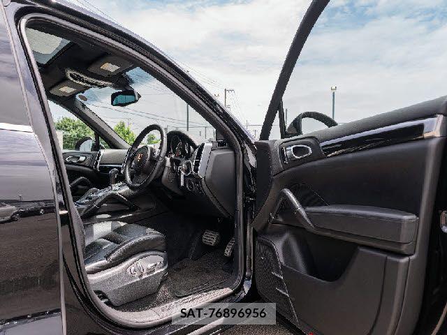 Porsche CAYENNE 2011-04 7215922-24