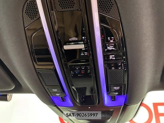 Porsche CAYENNE 2022-11 7329344-20