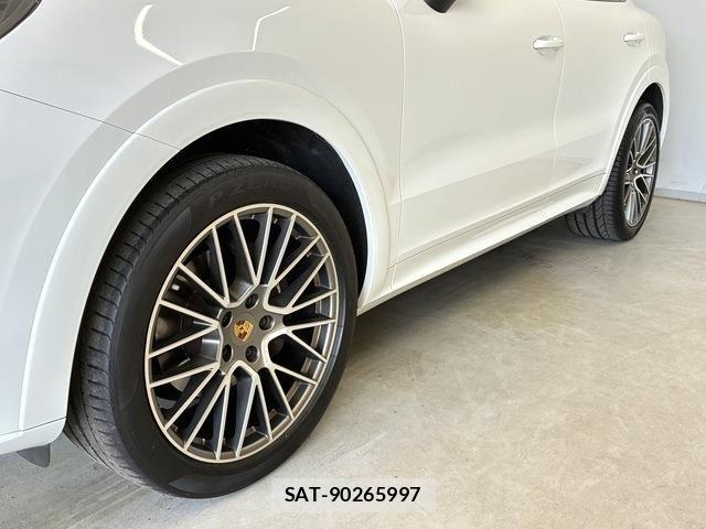 Porsche CAYENNE 2022-11 7329344-25