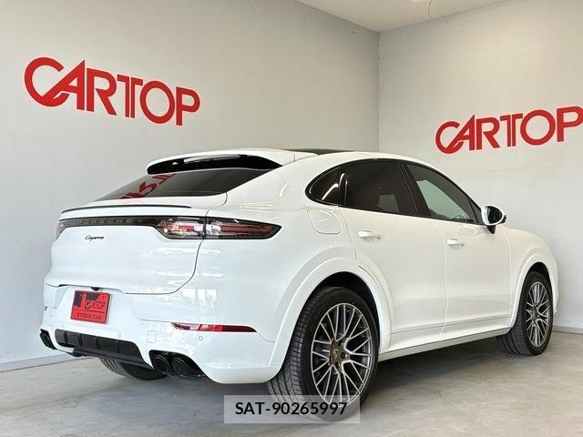 Porsche CAYENNE 2022-11 7329344-2