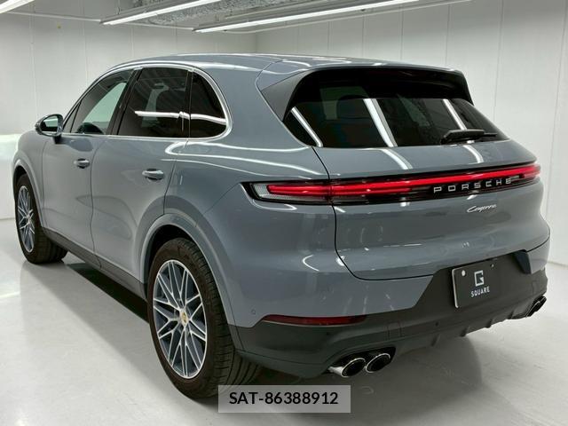 Porsche CAYENNE 2024-01 815149-13