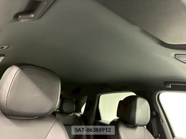 Porsche CAYENNE 2024-01 815149-26