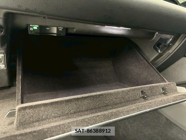 Porsche CAYENNE 2024-01 815149-51