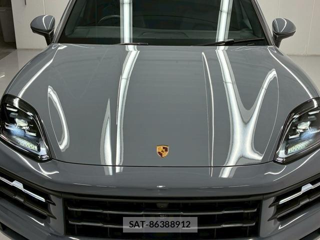 Porsche CAYENNE 2024-01 815149-69
