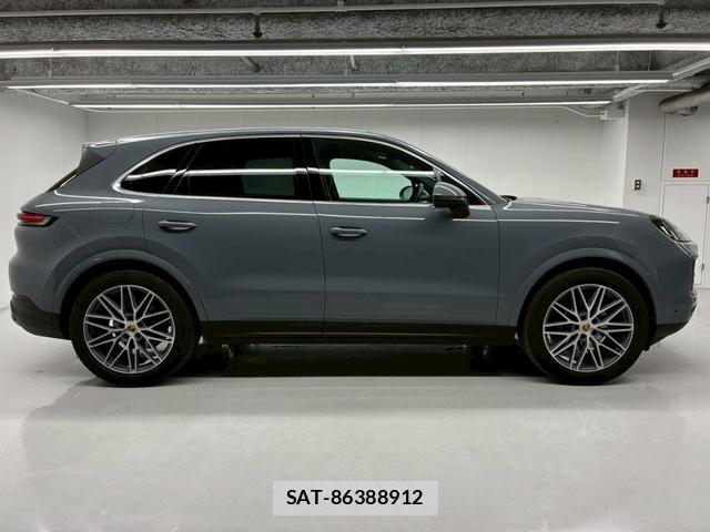 Porsche CAYENNE 2024-01 815149-8