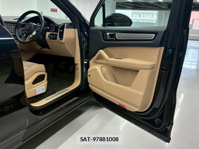 Porsche CAYENNE 2022-12 7456774-20