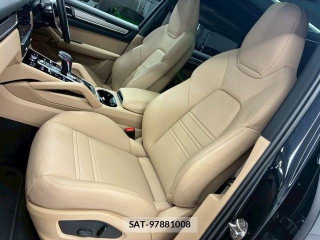 Porsche CAYENNE 2022-12 7456774-4