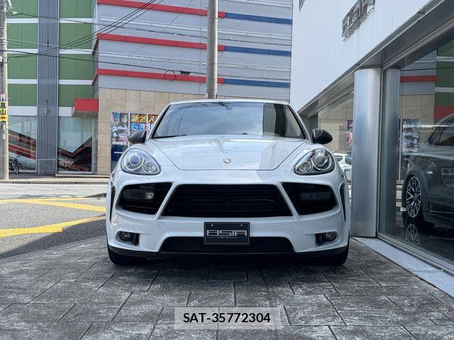 Porsche CAYENNE 2013-03 7456777-1