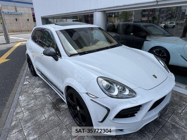 Porsche CAYENNE 2013-03 7456777-5
