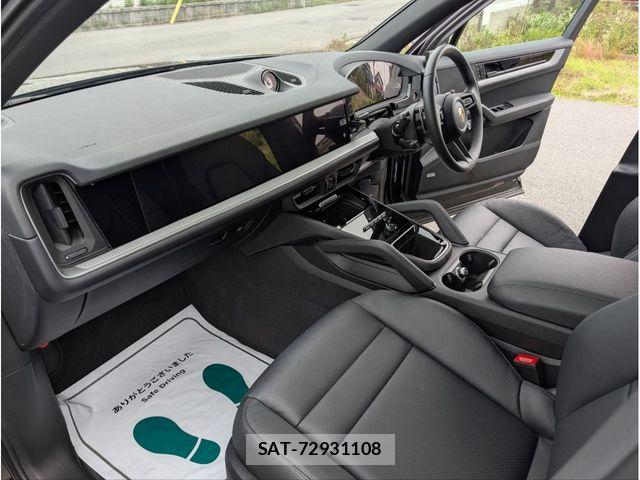 Porsche CAYENNE 2024-05 7502233-9