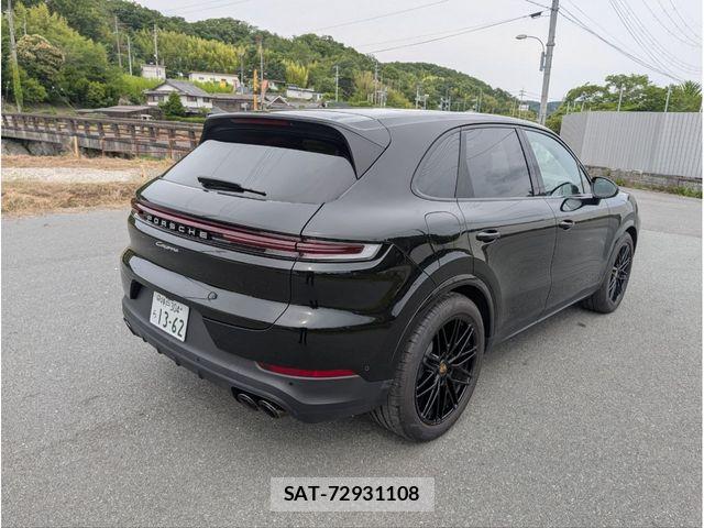 Porsche CAYENNE 2024-05 7502233-4